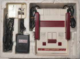 Nintendo Box 1990